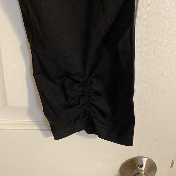 Calvin Klein performance quick dry capri - Picture 4 of 4